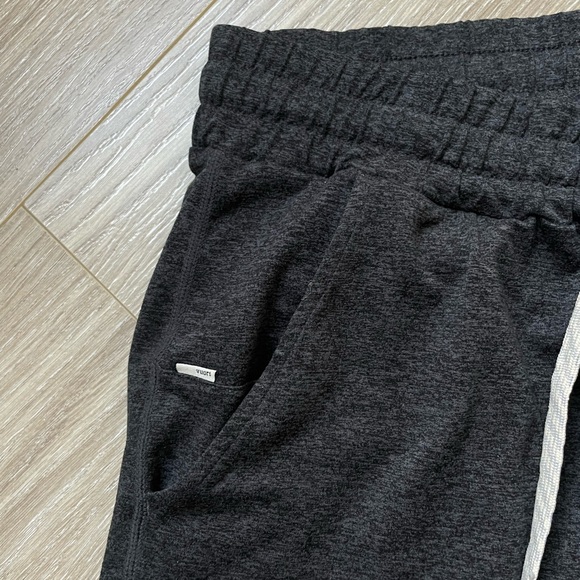 Vuori Men’s Ponto Performance DreamKnit Pants Sz S Charcoal Heather Grey EUC - Picture 6 of 12